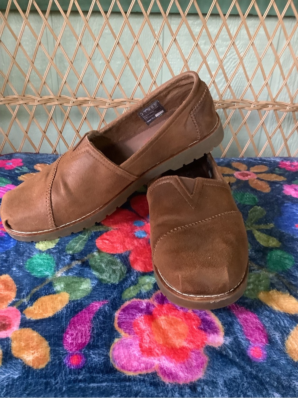 Bobs from Skechers Size 8 Chill Lugs brown slip on shoes - Picture 11 of 11